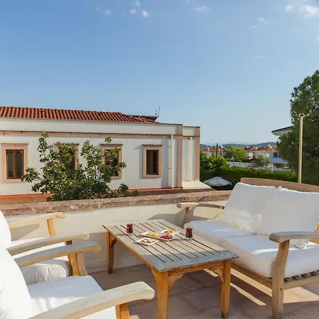 מלון Elia Cunda By Ortunc 3*