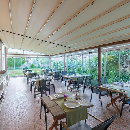 Elia Cunda By Ortunc Hotell