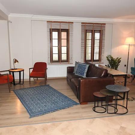 Elia Cunda By Ortunc