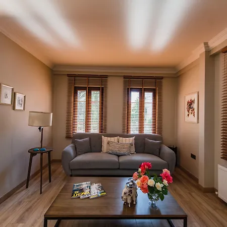 Elia Cunda By Ortunc מלון