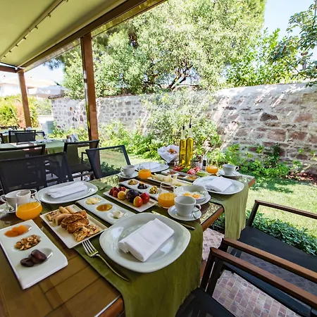 מלון Elia Cunda By Ortunc Ayvalı