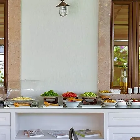 Elia Cunda By Ortunc Hotel 3*