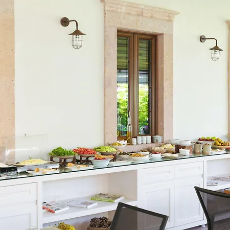 Hotel Elia Cunda By Ortunc 3*