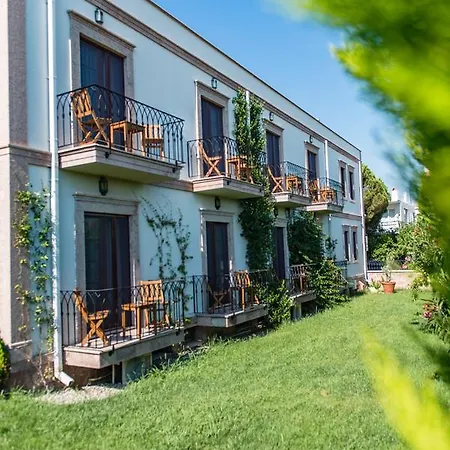 Hotel Elia Cunda By Ortunc 3*